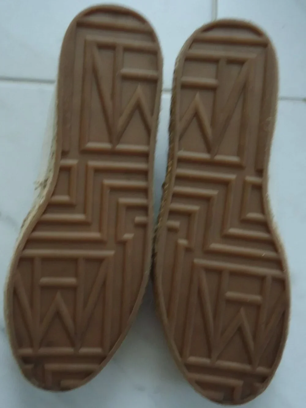 SIZE 7. H & M platform espadrilles shoes.